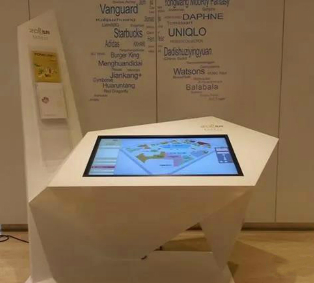 智能液晶廣告機信息化應用的巨大作用