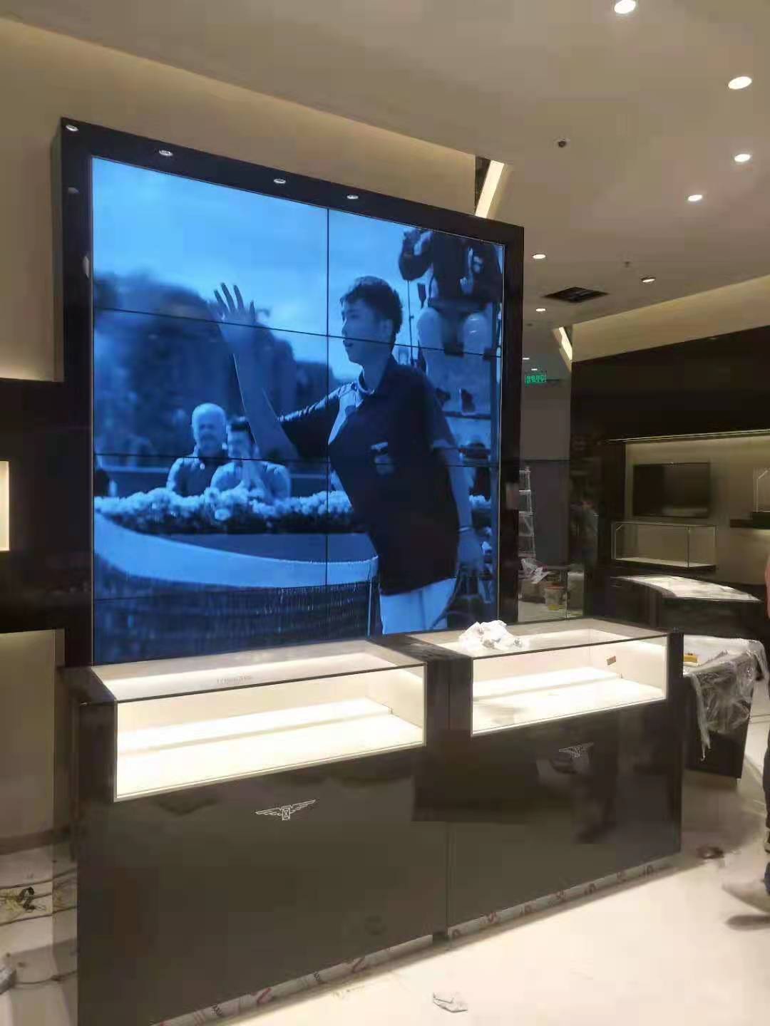 石家莊浪琴店49寸3.5mm液晶拼接屏項目(圖3)